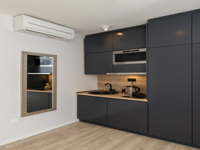 Apartment Apartments Urbis - Studio Apartment with City View (Zasebni) - Features photo 3