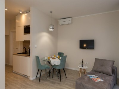 Apartment Apartments Urbis - Superior Studio Apartment with City View (Desni) - Outdoor photo 11