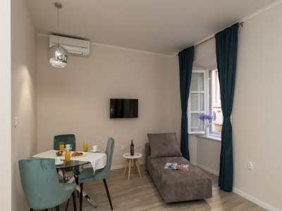 Apartment Apartments Urbis - Superior Studio Apartment with City View (Desni) - Outdoor photo 13