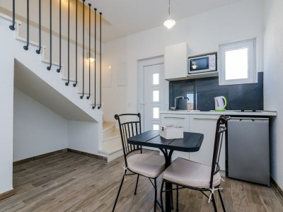 Apartment Apartments Life - Two Bedroom Apartment with Balcony and Sea View - Features photo 5