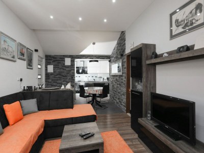 Apartment Apartment Tonka - Two Bedroom Apartment - (ST) - Features photo 17