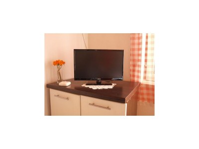 Holiday house Holiday Home in Mirca with terrace - Features photo 12