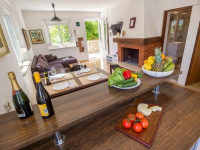 Apartment Apartment Karla - Two-Bedroom Apartment with Sea View - Features photo 10