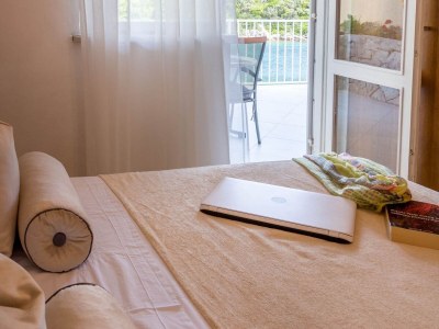 Apartment Apartment Karla - Two-Bedroom Apartment with Sea View - Features photo 14