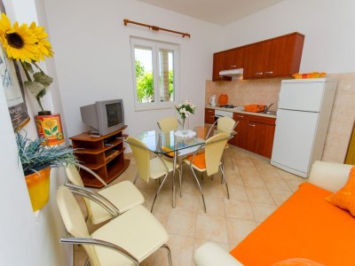 Apartment Apartments Ivana (TR) - One Bedroom Apartment with Terrace (A3) - Features photo 7