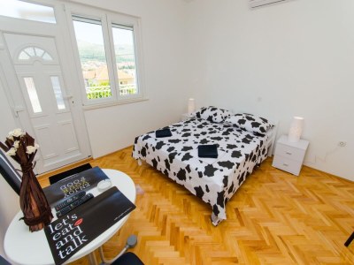 Apartment Apartments Ivana (TR) - Studio with Balcony and Sea View (A4) - Features photo 7