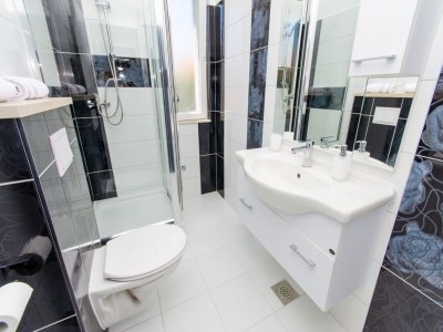 Apartment Apartments Ivana (TR) - Studio with Balcony and Sea View (A4) - Features photo 10