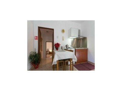 Apartment Apartment Anita (Gruž) - One-Bedroom Apartment with Balcony - Features photo 4