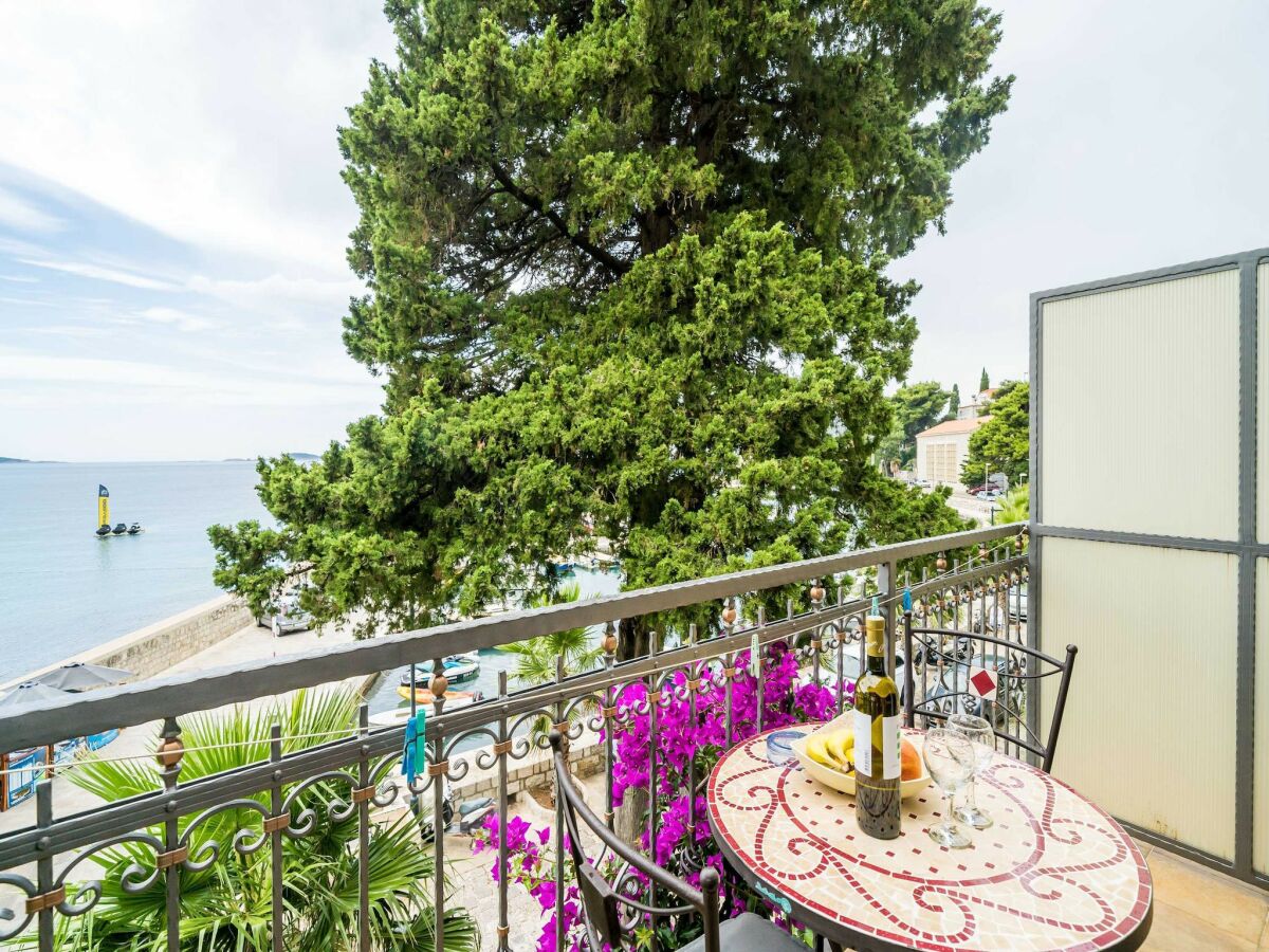 Apartment Apartment Villa Palma- Studio Apartment with Balcony and Sea View (Studio apartman 1)