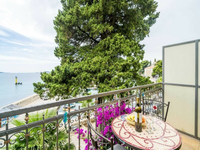 Apartment Apartment Villa Palma- Studio Apartment with Balcony and Sea View (Studio apartman 1) in Mlini - Apartment