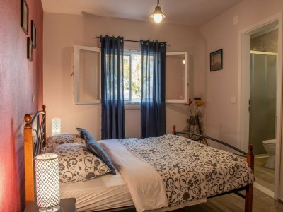 Holiday house Holiday Home Luna - Two Bedroom Holiday Home with Sea View - Features photo 8