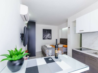 Apartment Apartment Lea - Studio Apartment - Features photo 7