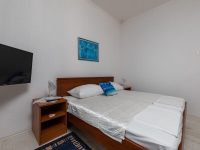 Apartment Apartments Belenum - One-Bedroom Apartment with Balcony and Sea View (no.3) - Features photo 12