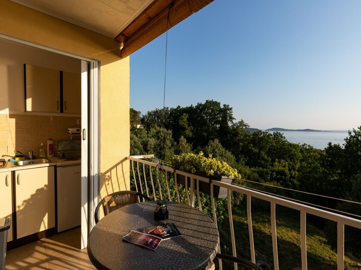 Apartment Apartments Belenum - Comfort Double Room with Balcony and Sea View (no.1) - Outdoor photo 3