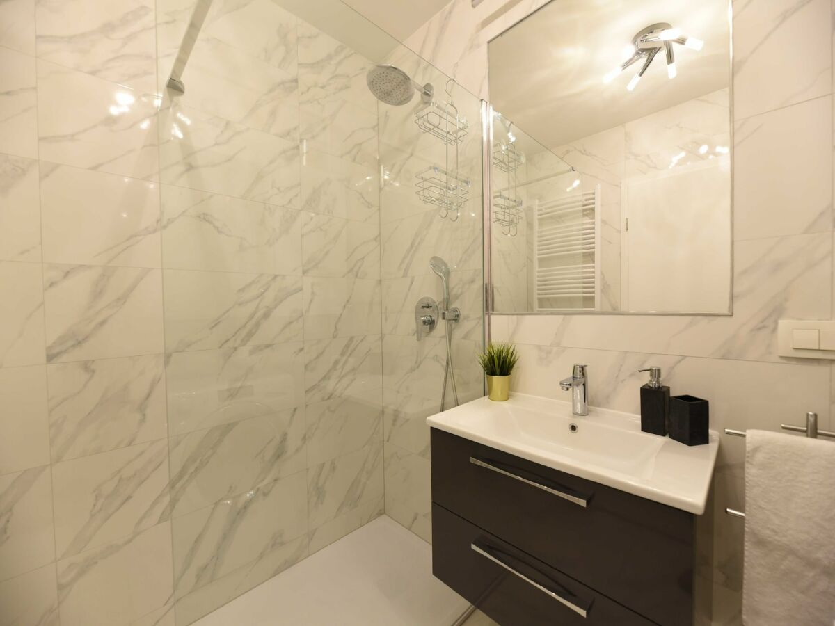 Apartment Mary's Apartment - One Bedroom Apartment - Features photo 3