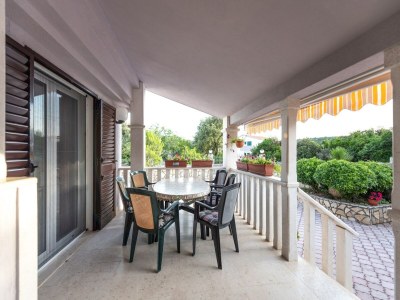 Apartment Apartments Karen - Two Bedroom Apartment with Balcony (A1) - Outdoor photo 13