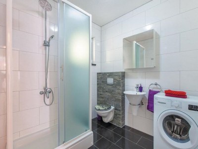 Apartment Apartments Palma - Two Bedroom Apartment with Balcony and Sea View  ( Veliki ) - Features photo 29