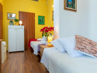 Apartment Apartments Studio Dubrovnik Beach Area-Studio Apartment - Features photo 7