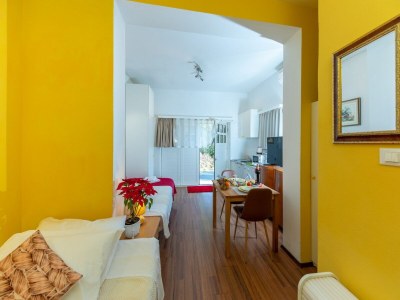 Apartment Apartments Studio Dubrovnik Beach Area-Studio Apartment - Features photo 9