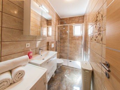 Apartment Apartments Anita-Luxury Three Bedroom Apartment with Terrace - Features photo 6