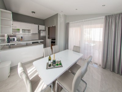Apartment Apartments Anita-Luxury Three Bedroom Apartment with Terrace - Features photo 7