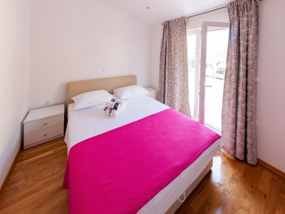 Apartment Apartments Anita-Luxury Three Bedroom Apartment with Terrace - Features photo 9