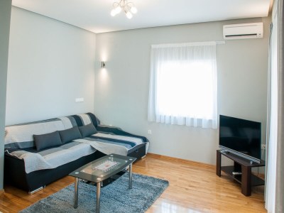 Apartment Apartments Anita-Luxury Three Bedroom Apartment with Terrace - Features photo 14