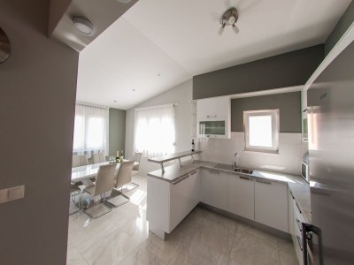 Apartment Apartments Anita-Luxury Three Bedroom Apartment with Terrace - Features photo 23