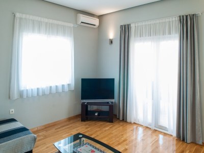 Apartment Apartments Anita-Luxury Three Bedroom Apartment with Terrace - Features photo 28