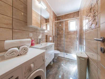 Apartment Apartments Anita-Luxury Three Bedroom Apartment with Terrace - Features photo 29