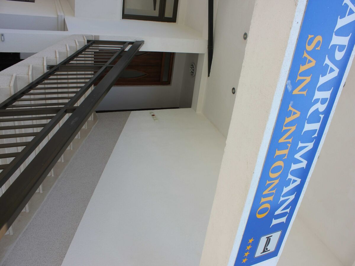 Apartment Guest House San Antonio-One Bedroom Apartment with Balcony no.2 - Outdoor photo 5