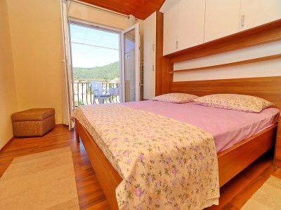 Apartment Apartments Peselj-Studio Apartment with Balcony and Sea View ( 1 ) - Features photo 8