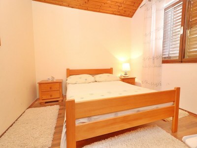 Apartment Apartments Peselj-One Bedroom Apartment with Balcony and Sea View ( 2 ) - Features photo 3