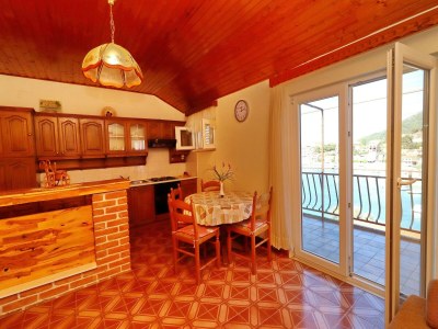 Apartment Apartments Peselj-One Bedroom Apartment with Balcony and Sea View ( 2 ) - Features photo 7