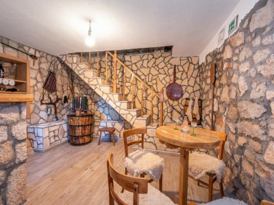 Villa Villa Lazini Dvori - Two Bedroom Stone House Villa with Private Pool - Features photo 29