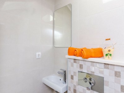 Holiday house Holiday home Barbara - Two Bedroom Holiday home - Features photo 27