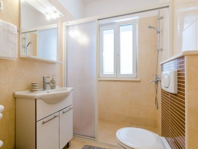 Apartment Private Garden Apartment Dubrovnik - Two-Bedroom Apartment with Garden and Terrace - Features photo 6
