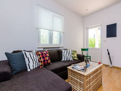 Apartment Private Garden Apartment Dubrovnik - Two-Bedroom Apartment with Garden and Terrace - Outdoor photo 27