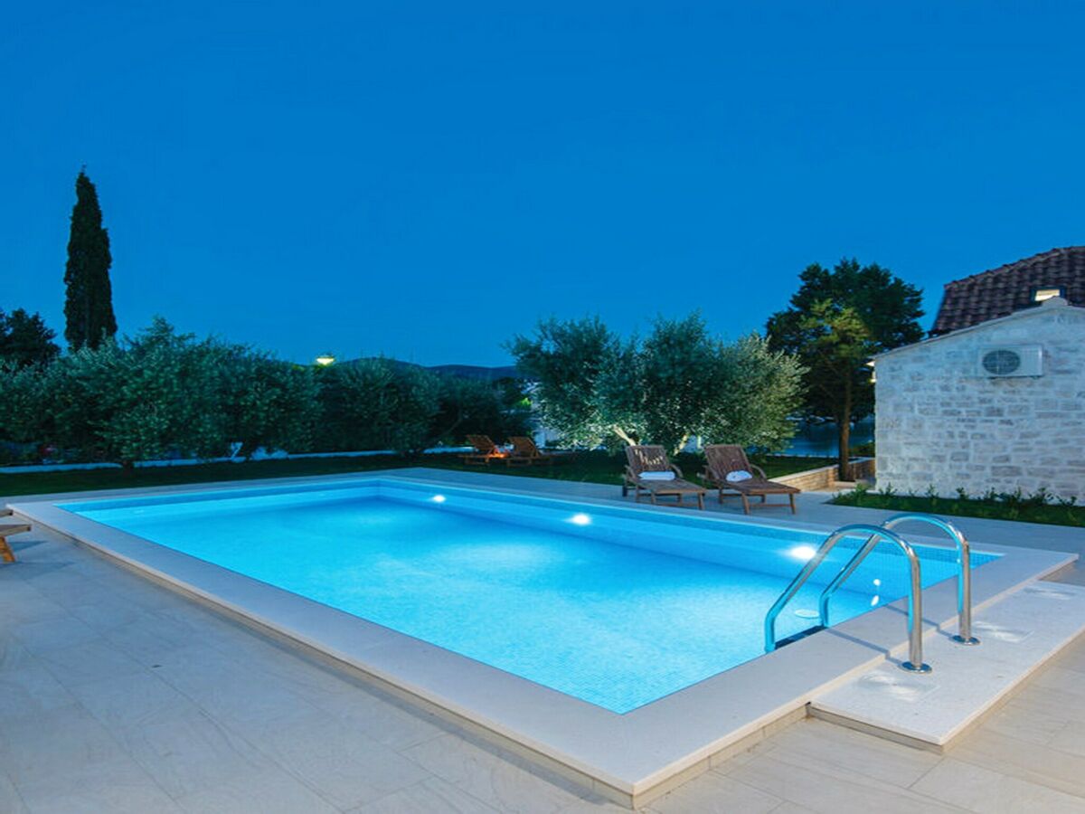 Holiday house Holiday Home Lovište-Three Bedroom Holiday Home with Pool and  Sea View