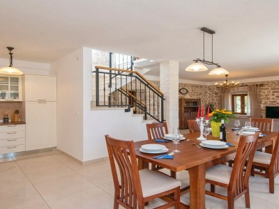 Holiday house Holiday Home Lovište-Three Bedroom Holiday Home with Pool and  Sea View - Features photo 16