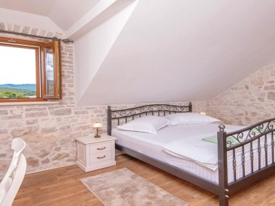 Holiday house Holiday Home Lovište-Three Bedroom Holiday Home with Pool and  Sea View - Features photo 20