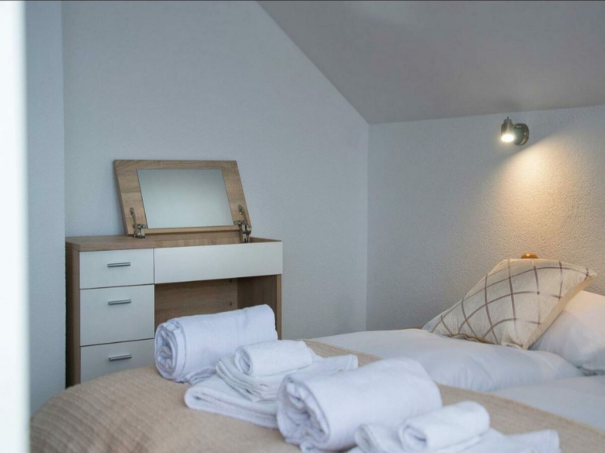 Apartment Apartment Josipa- Two-Bedroom Apartment - Outdoor photo 2