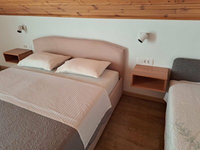 Apartment Guesthouse Žafran- Double Room With Terrace - Features photo 31