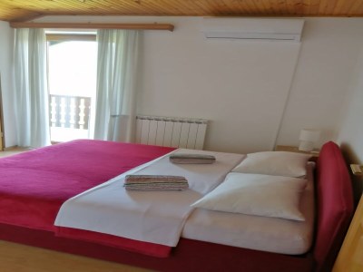 Apartment Guesthouse Žafran- Double Room With Terrace - Features photo 43