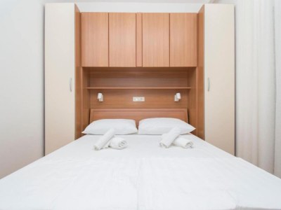 Apartment Apartments Antonio - One Bedroom Apartment with Balcony - 1 - Features photo 3