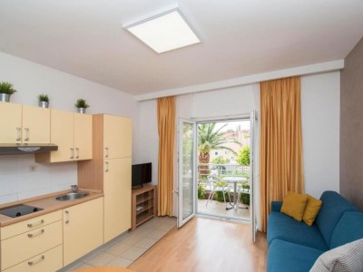 Apartment Apartments Antonio - One Bedroom Apartment with Balcony - 1 - Features photo 4