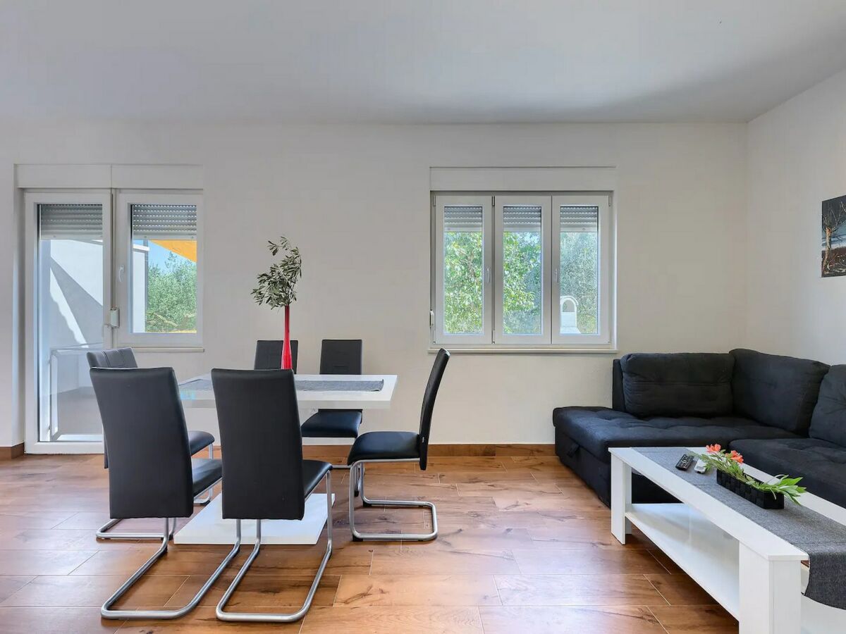 Holiday house Holiday house Chill out Loborika - Two Bedroom Holiday Home with Terrace