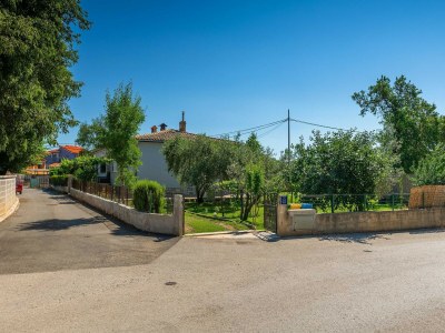 Holiday house Holiday house Chill out Loborika - Two Bedroom Holiday Home with Terrace - Outdoor photo 7