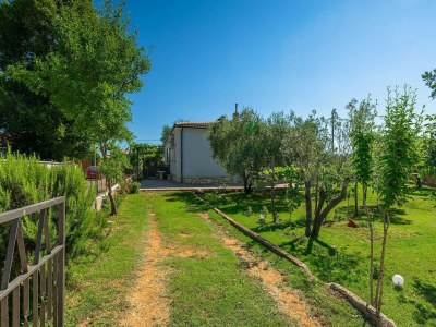 Holiday house Holiday house Chill out Loborika - Two Bedroom Holiday Home with Terrace - Outdoor photo 8