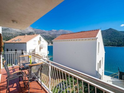 Apartment Apartment Bobić- Three Bedroom Apartment with Balcony and Sea View - Outdoor photo 7